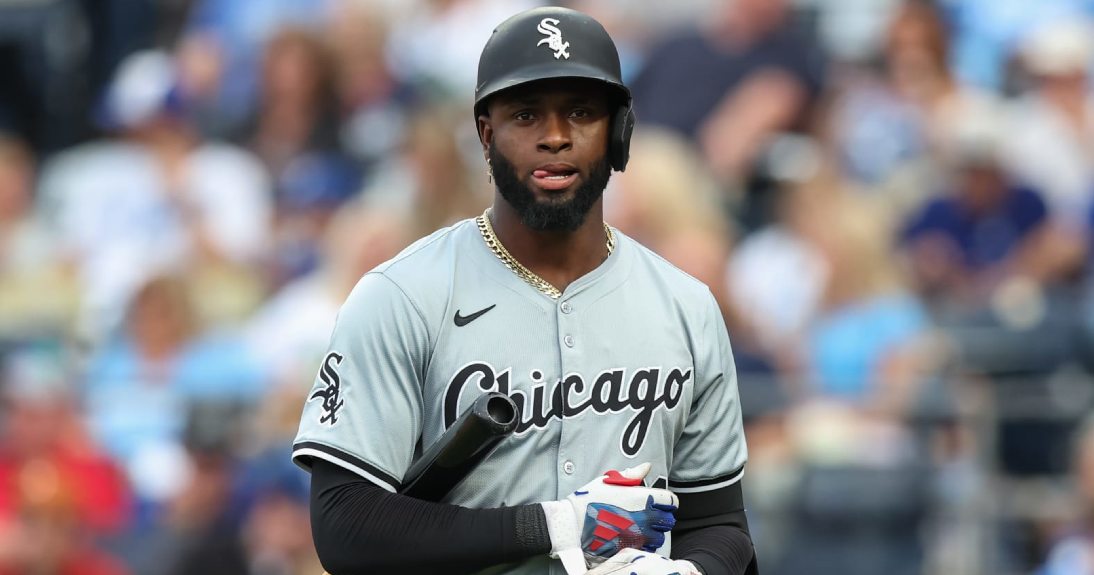 Luis Robert Jr. Trade Speculation: Will The Pirates Make A Profit? Arenado's Future Uncertain Luis Robert Jr. Trade Speculation: Will The Pirates Make A Profit? Arenado's Future Uncertain