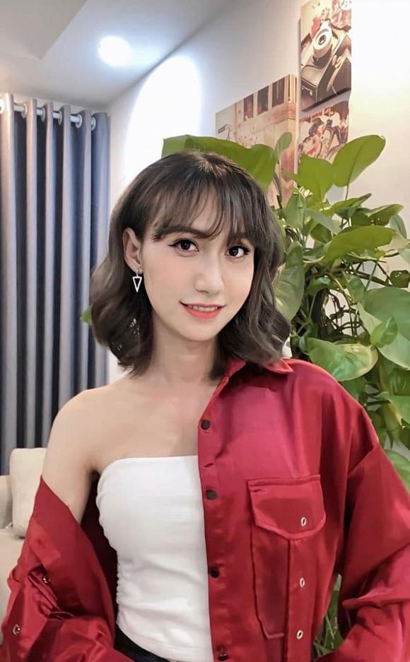 Lynk Lee Sau Chuyển Giới: Cuộc Sống Hạnh Phúc Bên Bạn Trai Lynk Lee Sau Chuyển Giới: Cuộc Sống Hạnh Phúc Bên Bạn Trai
