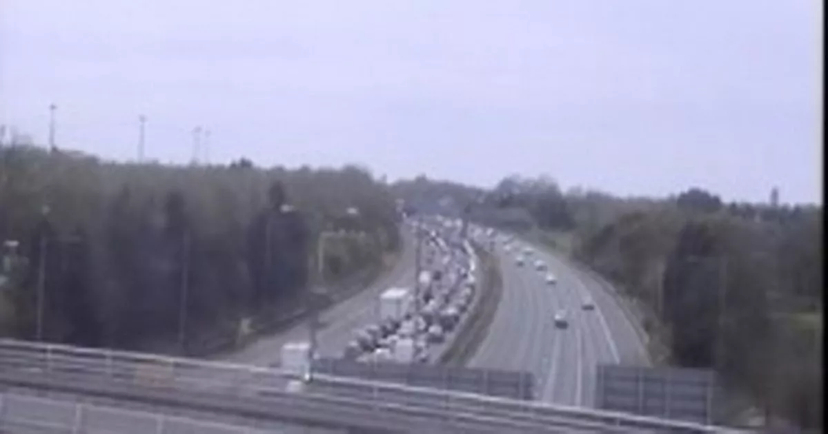 M56 Crash: LIVE Traffic Updates And Long Queues M56 Crash: LIVE Traffic Updates And Long Queues
