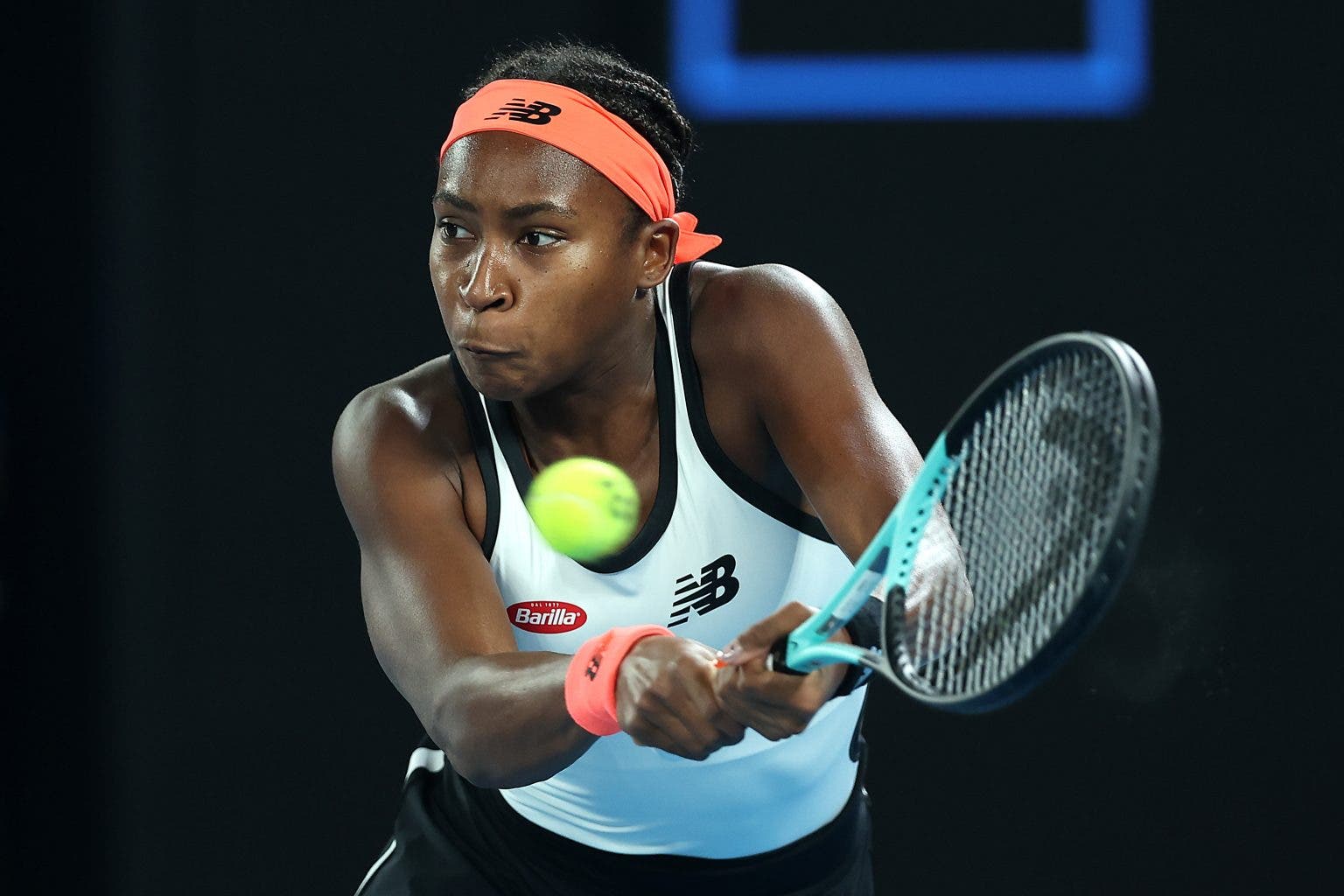 Madrid Open: Swiatek's Dramatic Win Sets Up Gauff Semifinal Madrid Open: Swiatek's Dramatic Win Sets Up Gauff Semifinal