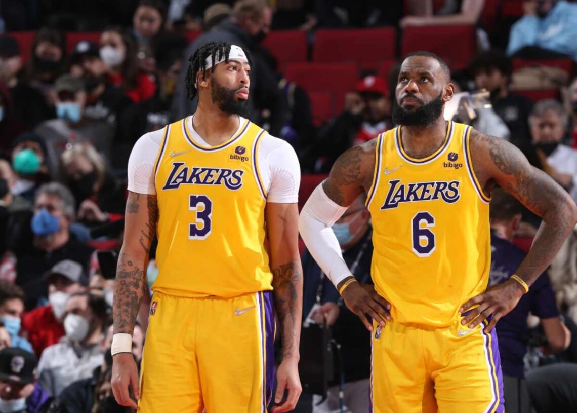Magic Johnson Predicts The Knicks-Pistons Series Outcome Magic Johnson Predicts The Knicks-Pistons Series Outcome