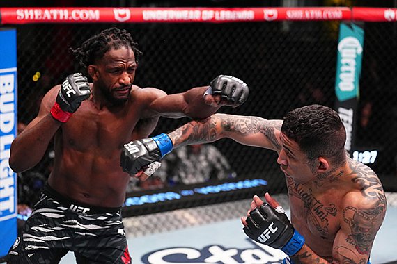 Major Blow To UFC 314 Card: Neal Vs. Prates Bout Off Major Blow To UFC 314 Card: Neal Vs. Prates Bout Off