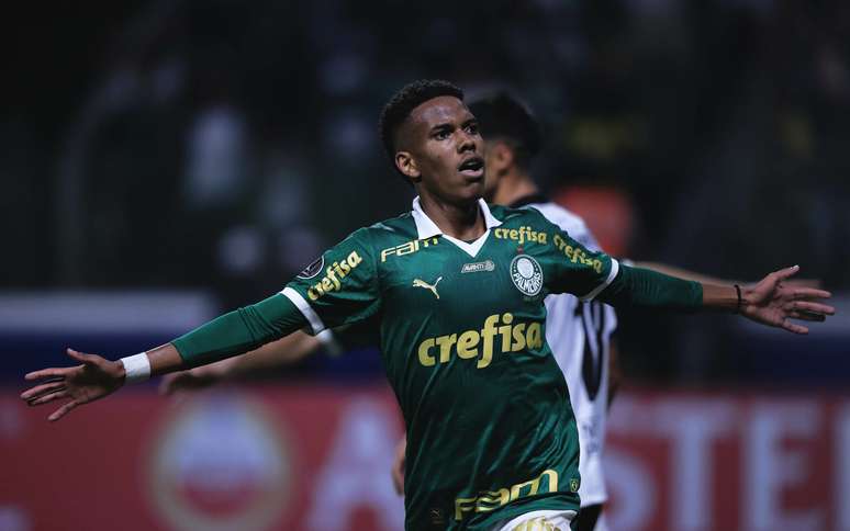 Mal-Estar De Estêvão Em Altitude: Palmeiras Precisa Fazer Substituição