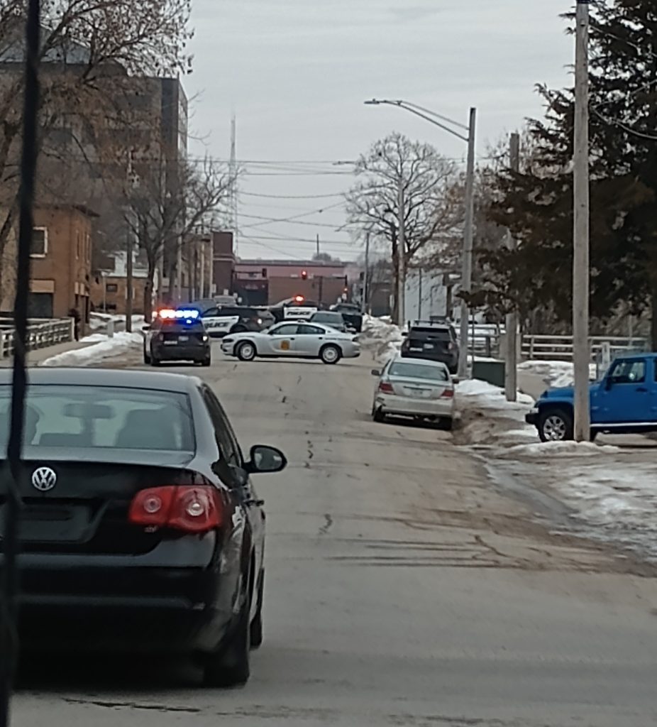 Man Shot Twice Near Seattle CID Intersection: Police Investigate Man Shot Twice Near Seattle CID Intersection: Police Investigate