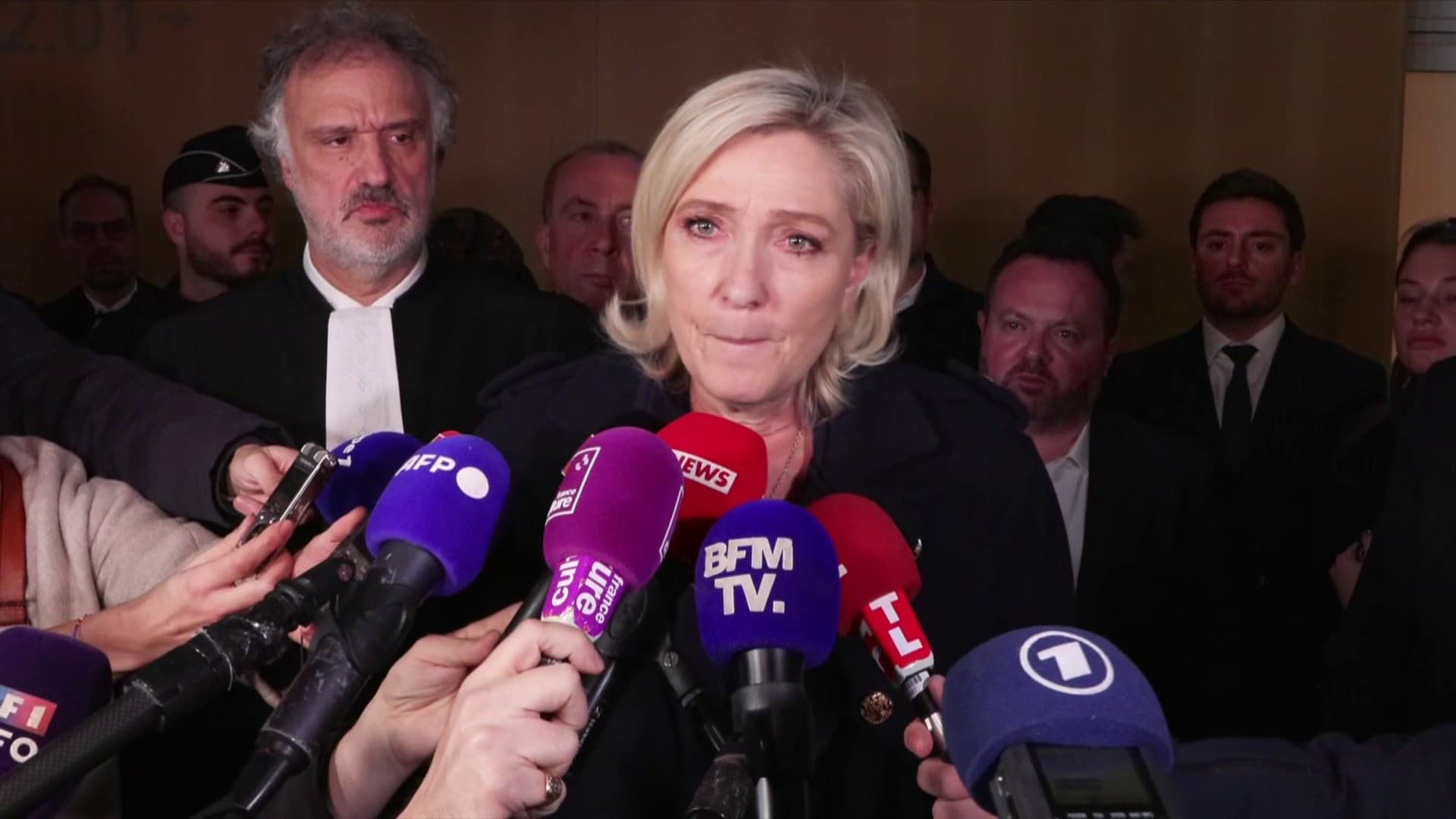 Marine Le Pen: Appel De Sa Condamnation À Quatre Ans De Prison Et Inéligibilité Marine Le Pen: Appel De Sa Condamnation À Quatre Ans De Prison Et Inéligibilité