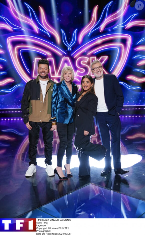 Mask Singer 2025 : L'Autruche Révélée, Surprise De Chantal Ladesou Et Laurent Ruquier Mask Singer 2025 : L'Autruche Révélée, Surprise De Chantal Ladesou Et Laurent Ruquier