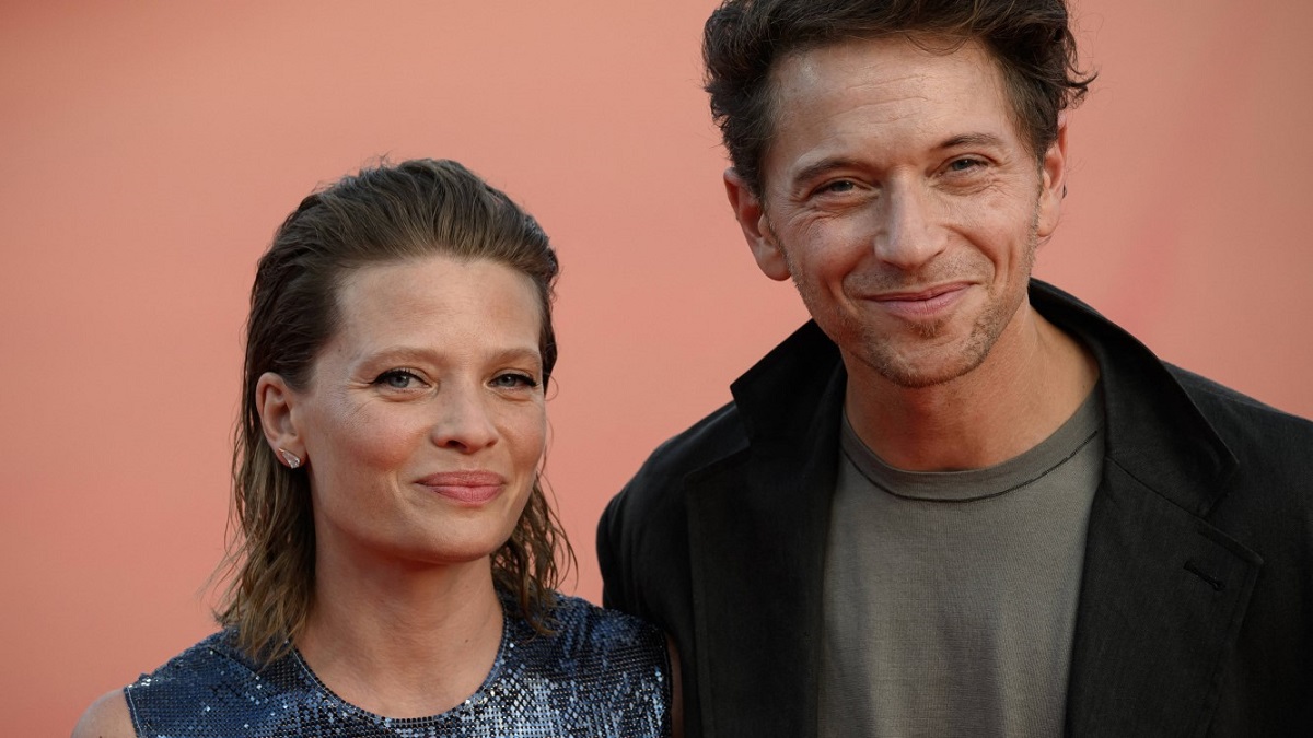 Mélanie Thierry Et Raphaël : Comment Gérer Une Famille Nombreuse Avec Des Enfants De Plusieurs Âges ? Mélanie Thierry Et Raphaël : Comment Gérer Une Famille Nombreuse Avec Des Enfants De Plusieurs Âges ?