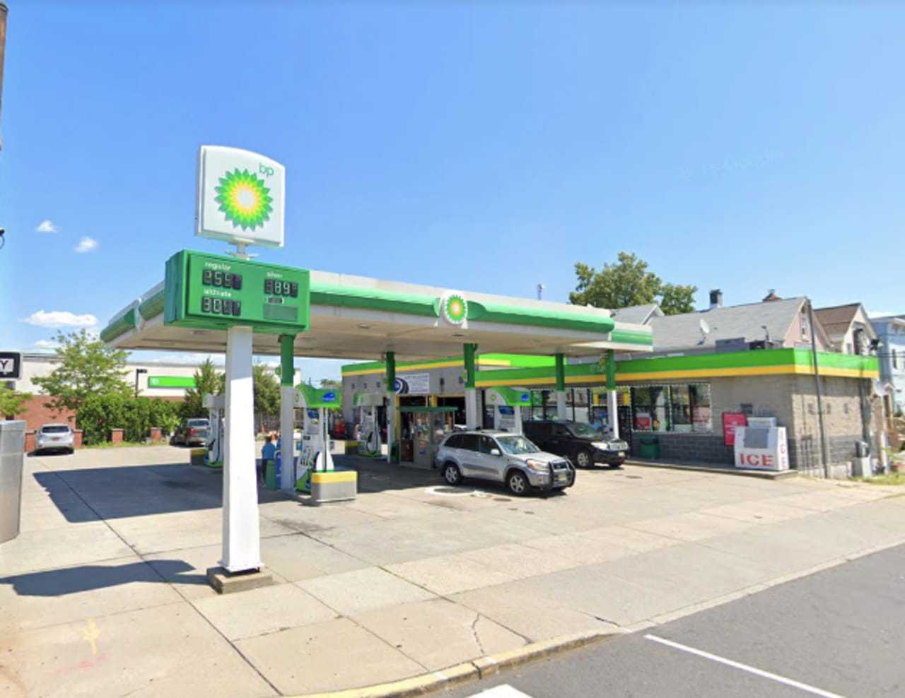 Memorial Day Weekend Gas Prices: Lowest In Decades? Memorial Day Weekend Gas Prices: Lowest In Decades?