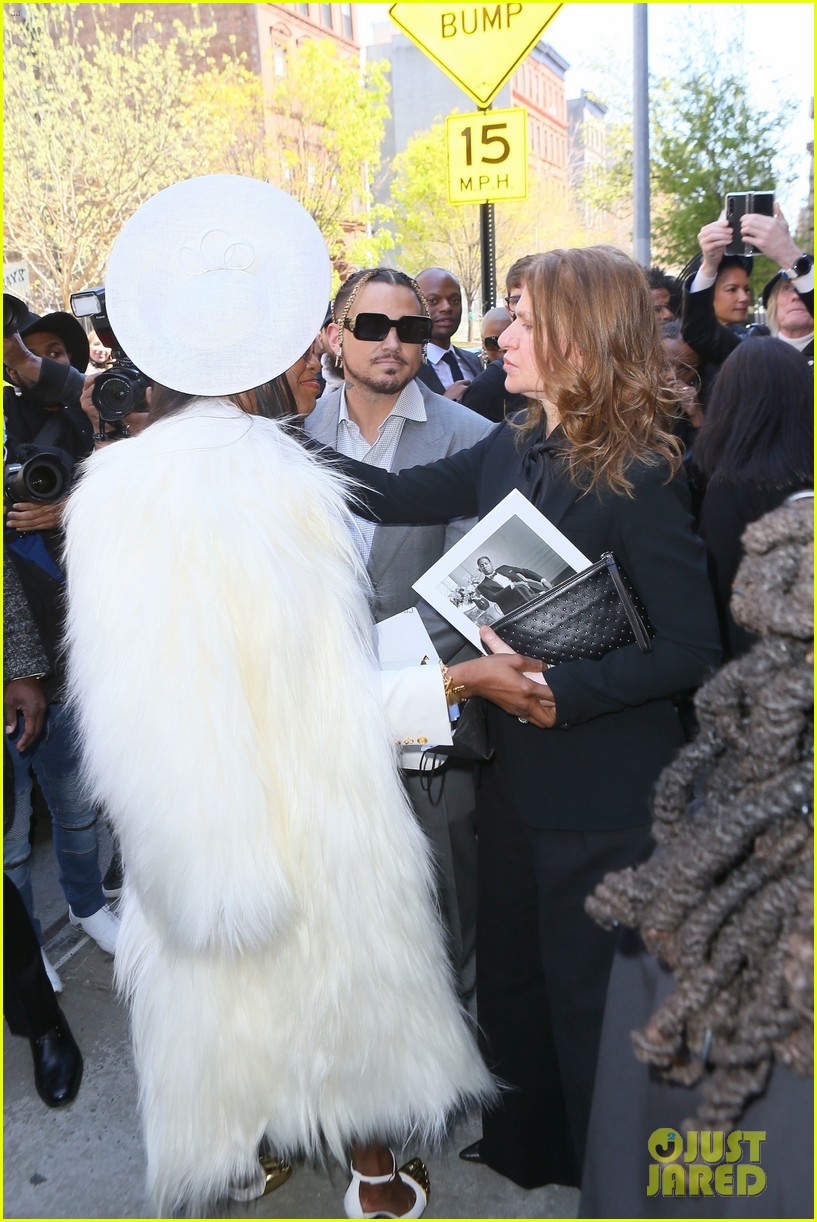 Met Gala 2025: The Naomi Campbell Controversy And Anna Wintour's Alleged Role. Met Gala 2025: The Naomi Campbell Controversy And Anna Wintour's Alleged Role.
