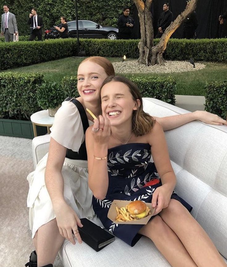 Mia Farrow Supports Fellow Tony Nominee Sadie Sink On Broadway Mia Farrow Supports Fellow Tony Nominee Sadie Sink On Broadway