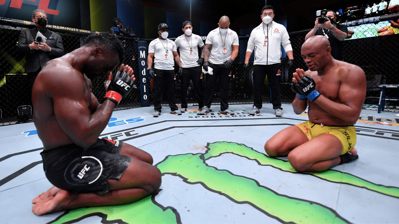 Morales' Dominance: UFC Experts Analyze Vegas 106 Headliner Win Morales' Dominance: UFC Experts Analyze Vegas 106 Headliner Win