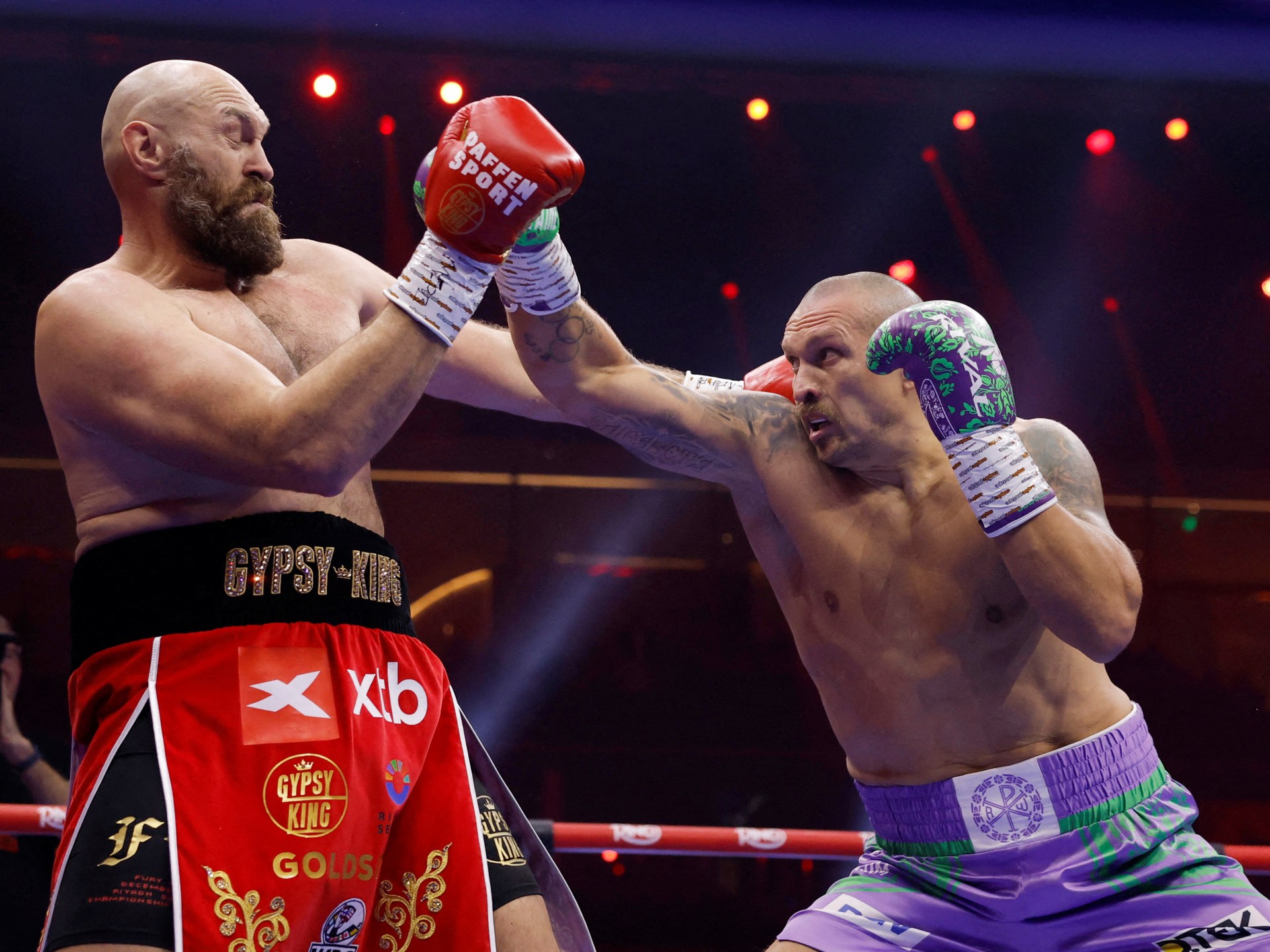 Munguia Defeats Surace By Points Decision In Riyadh
