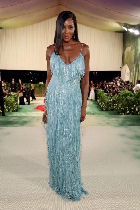 Naomi Campbell's Potential Met Gala Ban: Truth Behind The Wintour Dispute Naomi Campbell's Potential Met Gala Ban: Truth Behind The Wintour Dispute