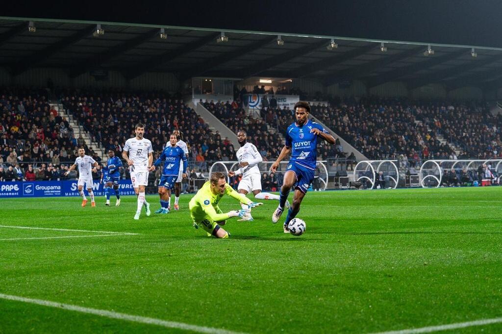 National 2: Défaite De Dijon Face À Concarneau (0-1) - 04/04/2024 National 2: Défaite De Dijon Face À Concarneau (0-1) - 04/04/2024