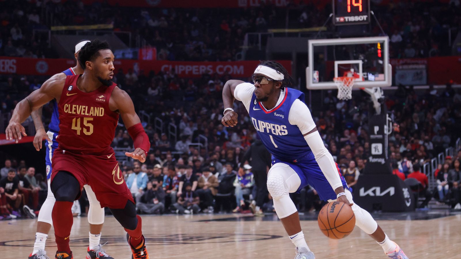 NBA: Clippers Lose Close Game To Cavaliers NBA: Clippers Lose Close Game To Cavaliers