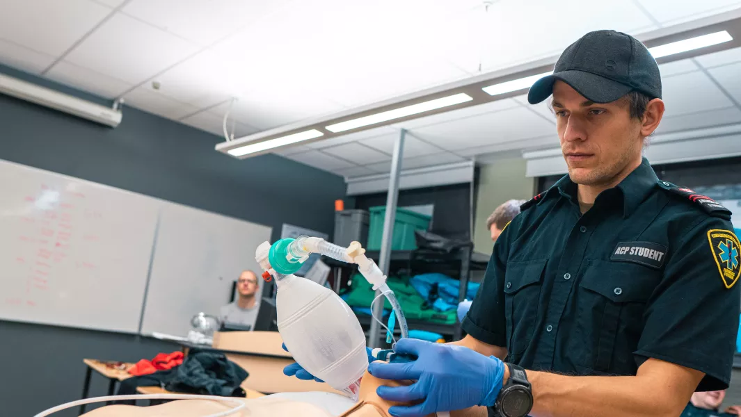 New Advanced Care Paramedic Program Improves Rural And Northern Manitoba Healthcare New Advanced Care Paramedic Program Improves Rural And Northern Manitoba Healthcare