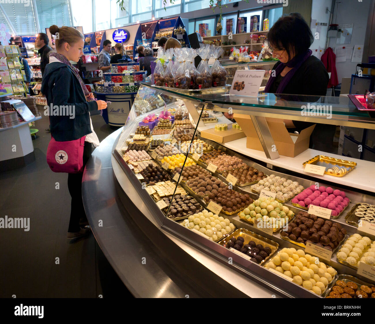 New Lindt Chocolate Shop: Central London's Sweetest Treat New Lindt Chocolate Shop: Central London's Sweetest Treat
