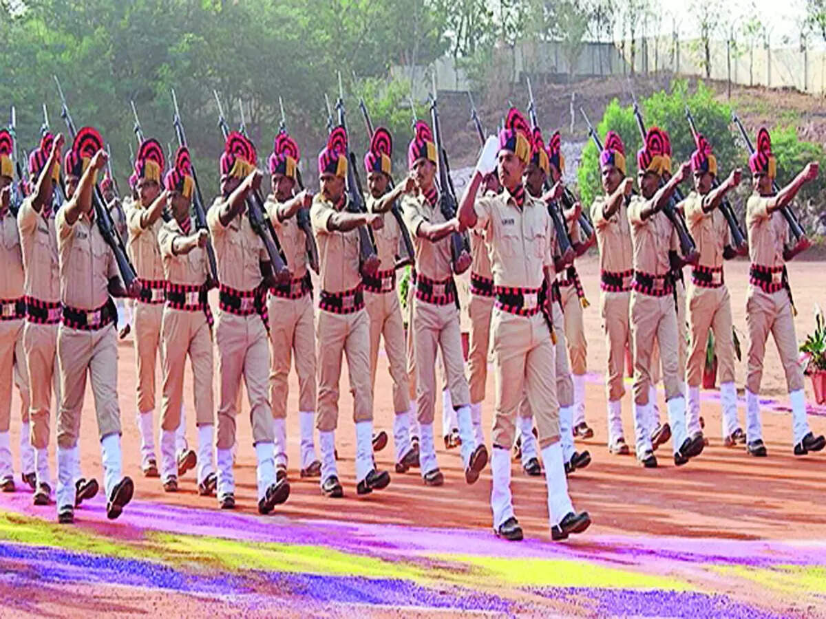 New Program Offers Technical Skills Training To Transgender People In Punjab New Program Offers Technical Skills Training To Transgender People In Punjab