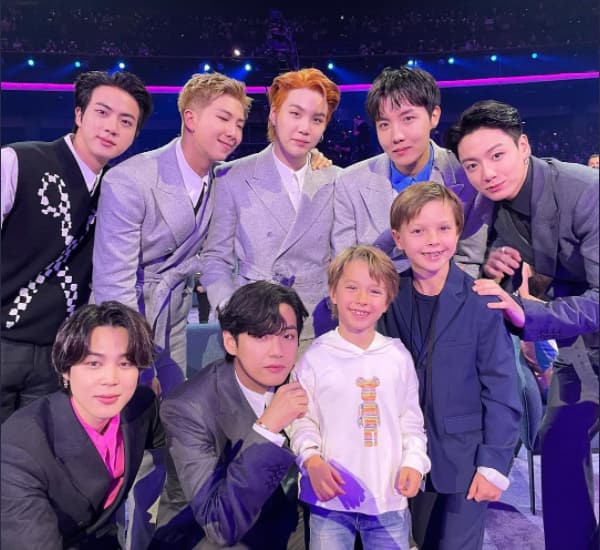Nominasi AMAs 2025: RM BTS Dan Kolaborasi Baru Yang Mengejutkan Nominasi AMAs 2025: RM BTS Dan Kolaborasi Baru Yang Mengejutkan