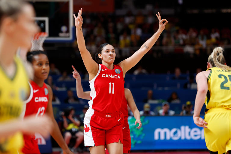 Notre Dame Alumnae WNBA Stars Return For Preseason Game Notre Dame Alumnae WNBA Stars Return For Preseason Game
