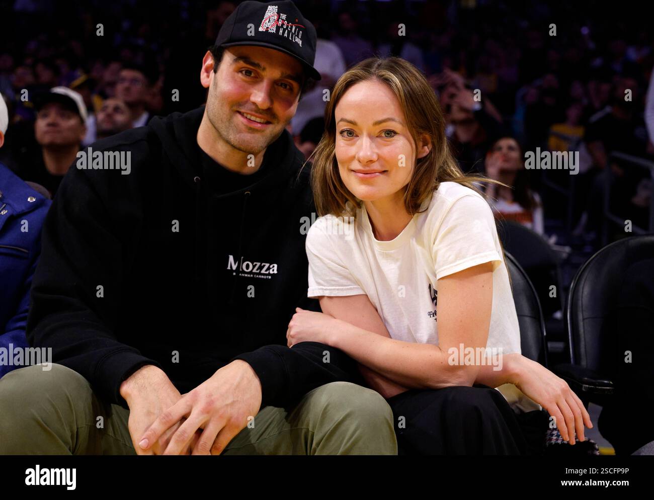 Olivia Wilde And New Boyfriend Dane DiLiegro: Public Display Of Affection At LA Lakers Game Olivia Wilde And New Boyfriend Dane DiLiegro: Public Display Of Affection At LA Lakers Game
