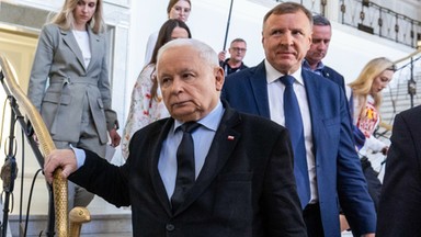 Onetu I Newsweek Podcast: Stan Wyjątkowy – Regularne Aktualizacje Onetu I Newsweek Podcast: Stan Wyjątkowy – Regularne Aktualizacje