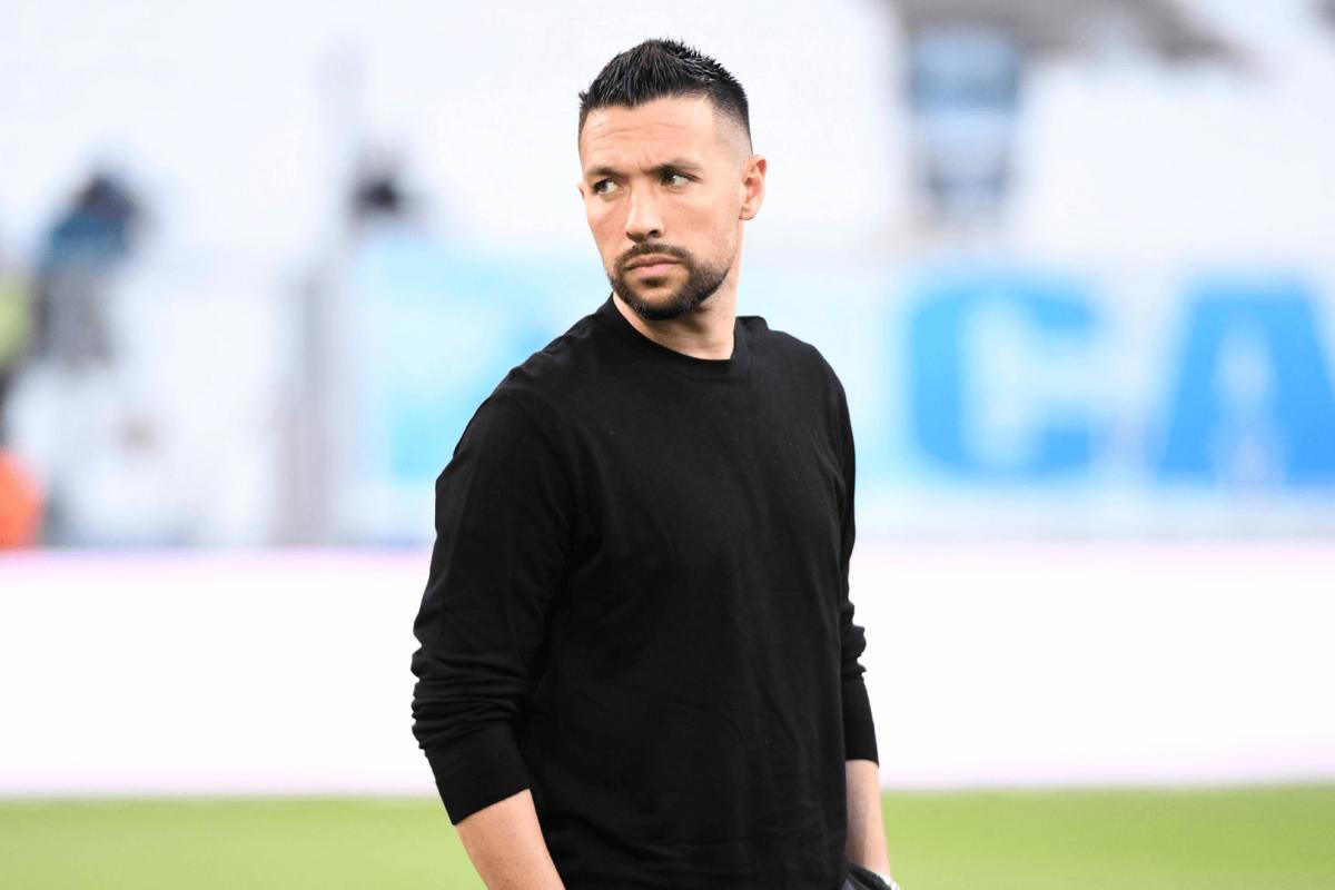 Opmerkelijk Gerucht: Wie Wordt De Nieuwe Trainer Van PSV Na Farioli? Opmerkelijk Gerucht: Wie Wordt De Nieuwe Trainer Van PSV Na Farioli?
