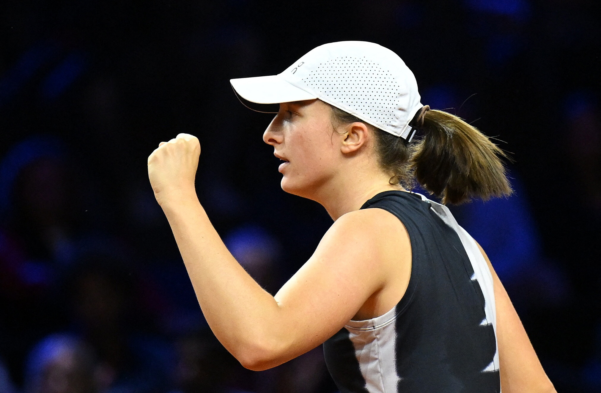 Ostapenko Defeats Sabalenka To Claim Stuttgart Open Title Ostapenko Defeats Sabalenka To Claim Stuttgart Open Title