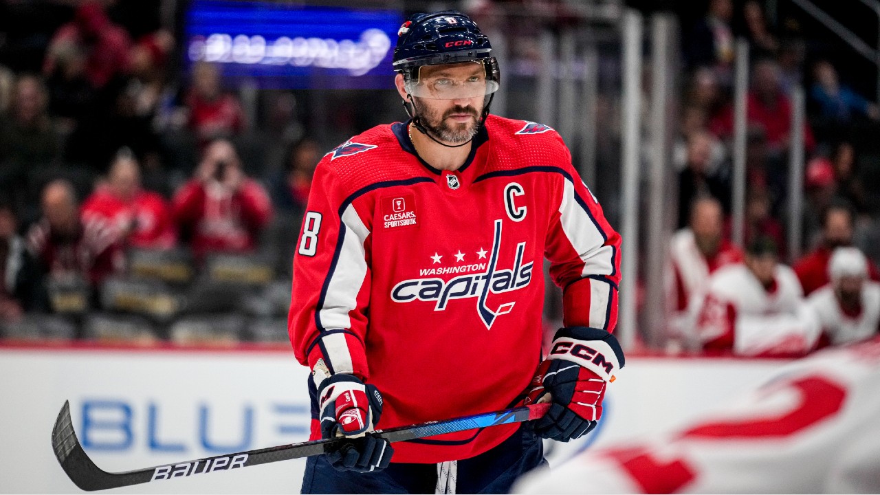 Ovechkin Matches Gretzky's NHL Record: CP News Alert & Details