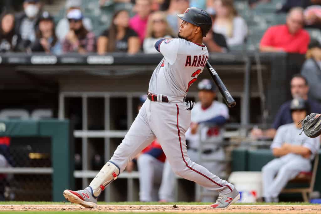 Padre Luis Arraez Suffers Injury In On-Field Collision Padre Luis Arraez Suffers Injury In On-Field Collision