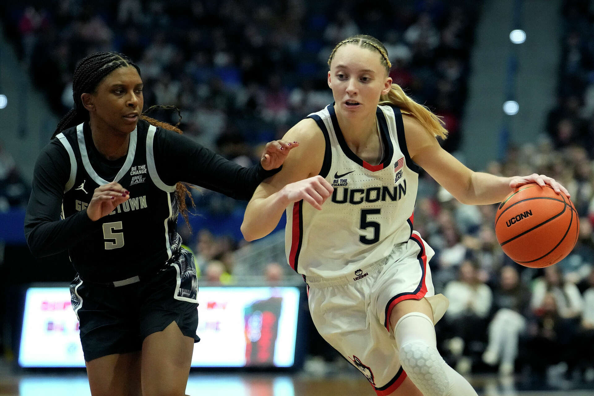 Paige Bueckers Honored: UConn Huskies Of Honor Induction Paige Bueckers Honored: UConn Huskies Of Honor Induction