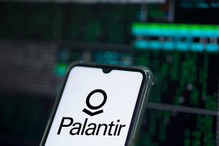 Palantir Stock: Evaluating The 40% Growth Projection For 2025 Palantir Stock: Evaluating The 40% Growth Projection For 2025