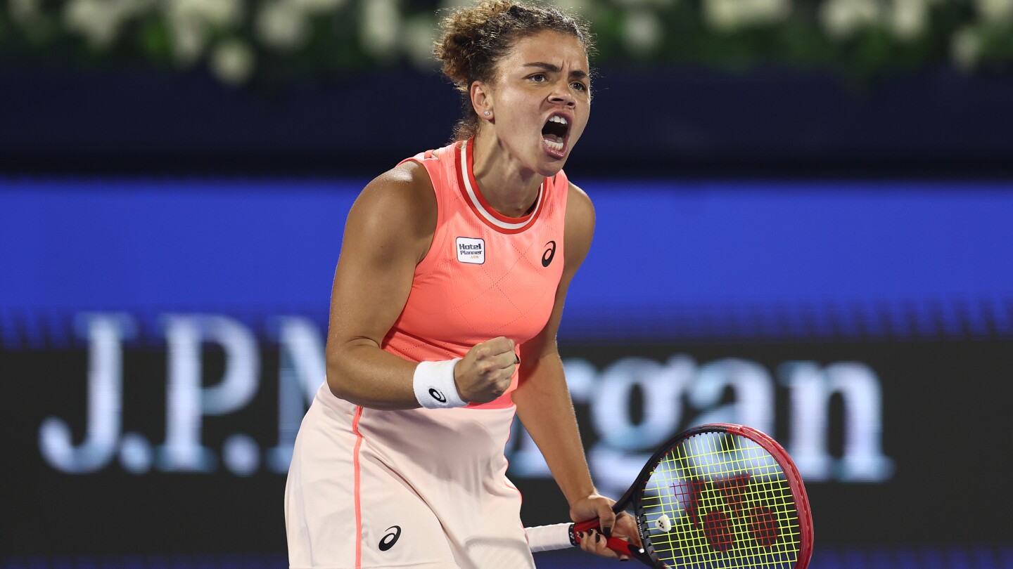 Paolini's Dubai Defense Crumbles Against Sabalenka Paolini's Dubai Defense Crumbles Against Sabalenka