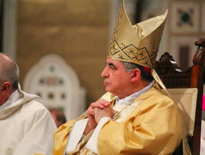 Papa Francesco E Cardinale Becciu: Le Dimissioni Sono Premature?