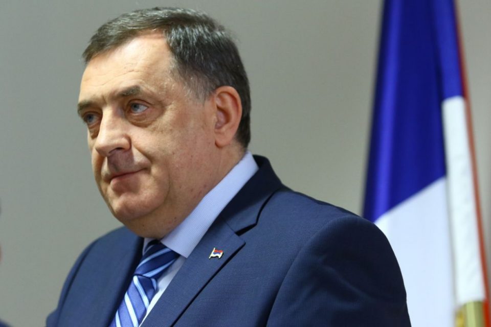 Papeževo Zdravstveno Stanje: Stabilno, A Prognoza Negotova Papeževo Zdravstveno Stanje: Stabilno, A Prognoza Negotova