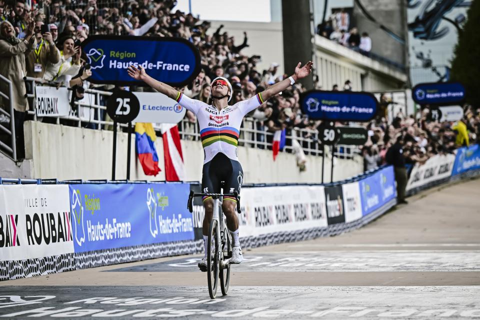 Paris-Roubaix 2025: A Gallery Of Gravel Tech, Massive Tyres & Ingenious Hacks