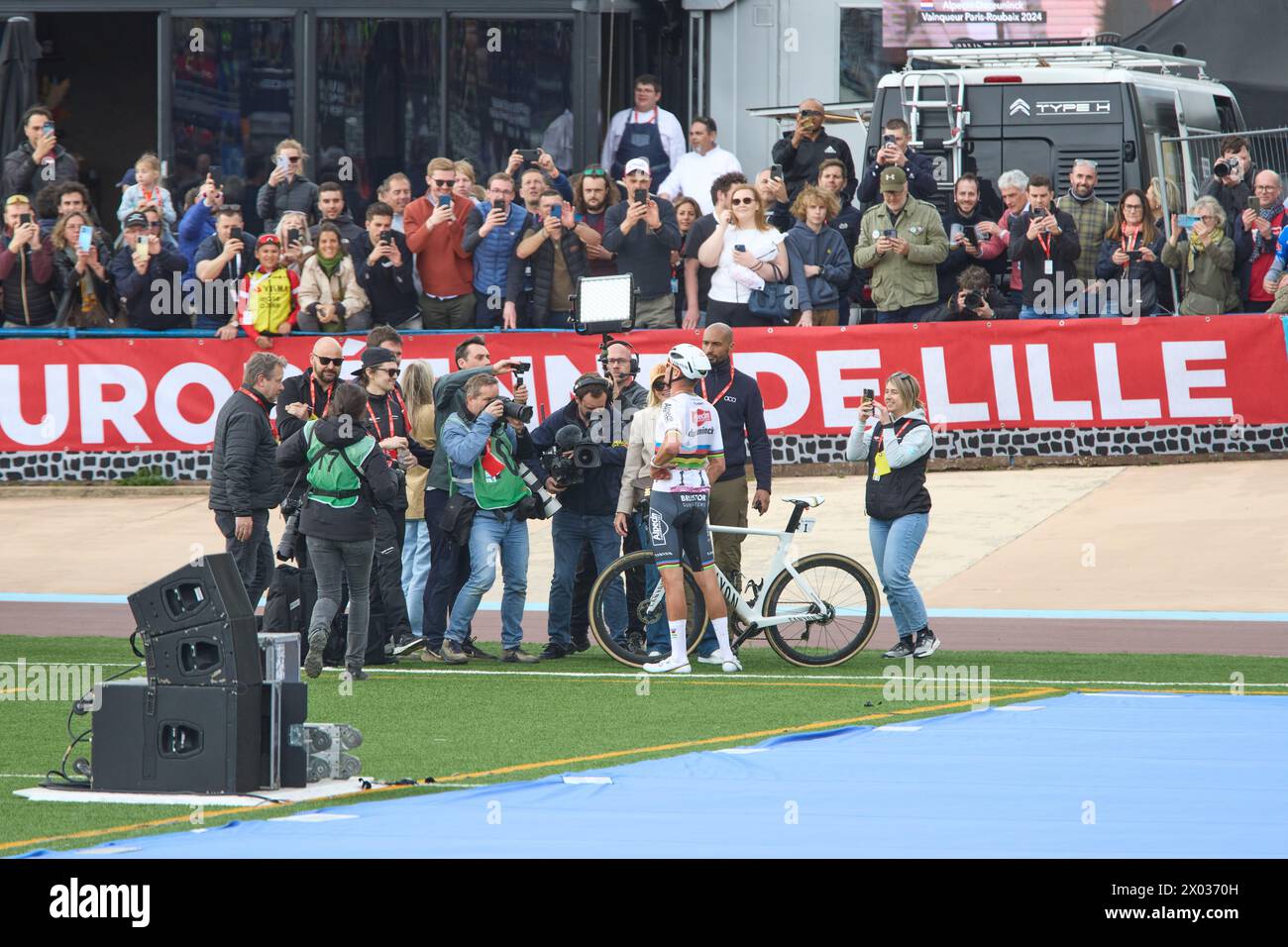 Paris-Roubaix: Update On The Investigation Into The Attack On Mathieu Van Der Poel
