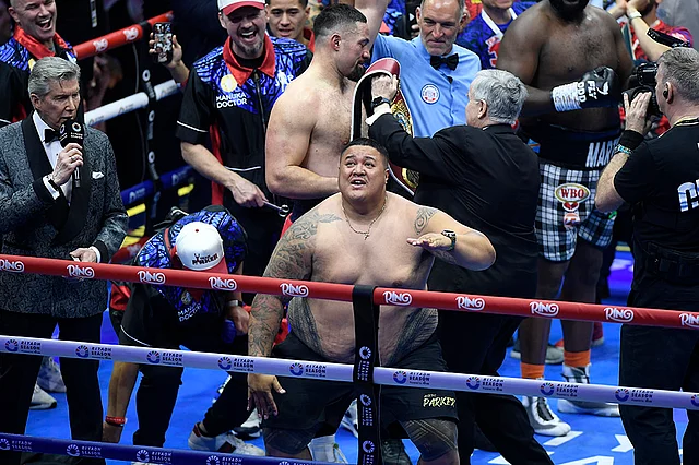 Parker Welcomes Bakole To Riyadh For Saturday's Fight Parker Welcomes Bakole To Riyadh For Saturday's Fight