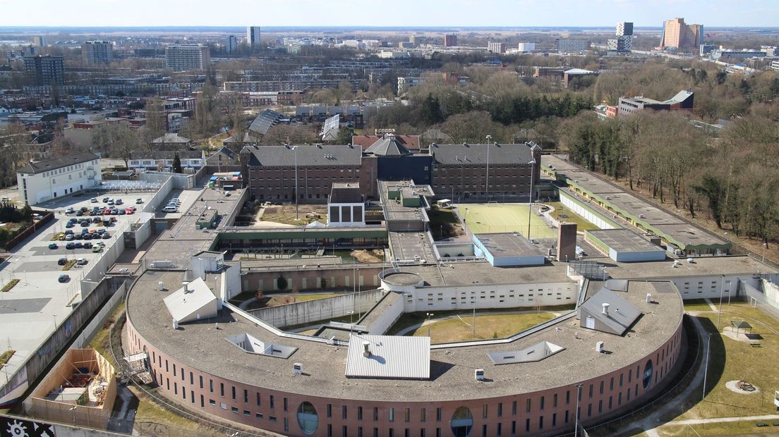 Patiënt Neersteekincident Van Mesdagkliniek: Verdachte Malek F. Aangehouden Patiënt Neersteekincident Van Mesdagkliniek: Verdachte Malek F. Aangehouden