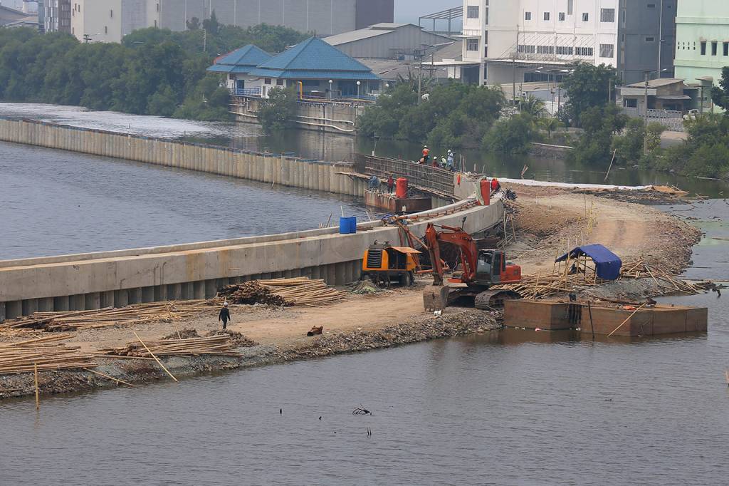 Pembangunan Giant Sea Wall: Update Terbaru Dari Rapat Menko AHY Pembangunan Giant Sea Wall: Update Terbaru Dari Rapat Menko AHY