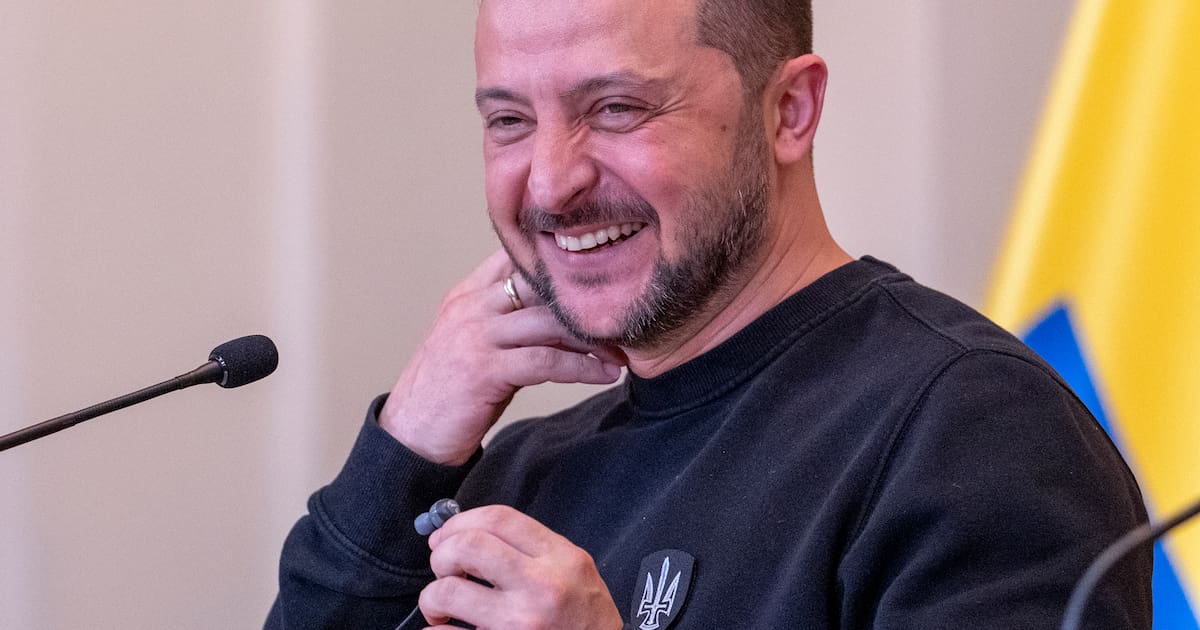 Почему Никто Не Приехал К Зеленскому На 9 Мая? Почему Никто Не Приехал К Зеленскому На 9 Мая?