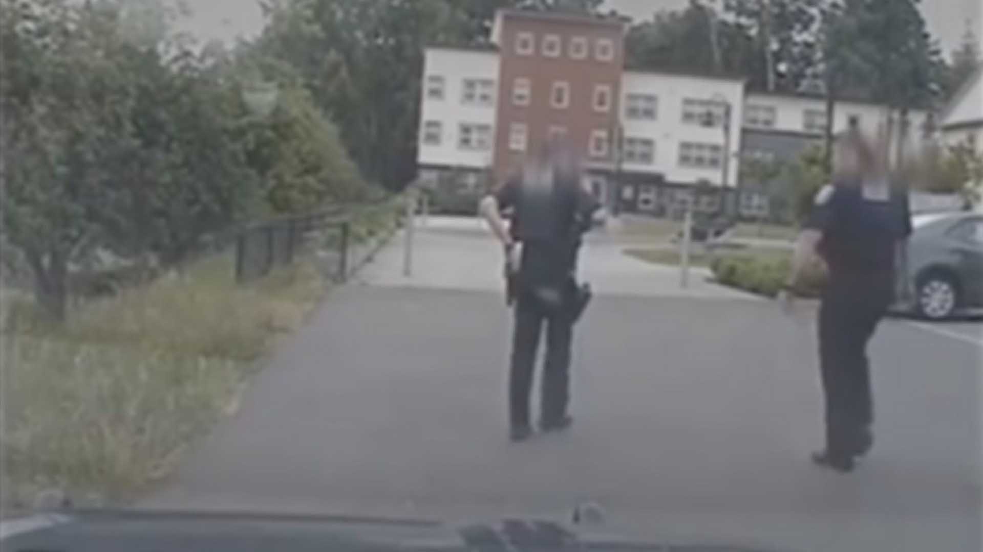 Police Arrest Two Suspects After Eight-Hour Standoff In Seattle Following Shooting Police Arrest Two Suspects After Eight-Hour Standoff In Seattle Following Shooting