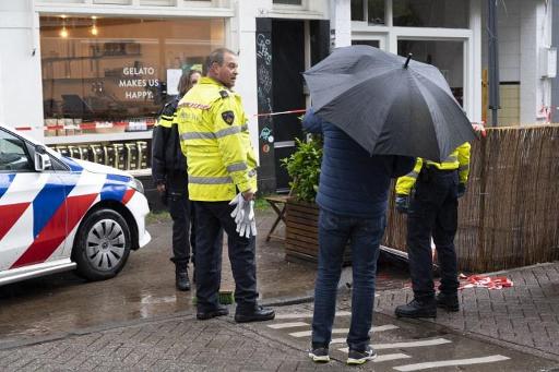 Police Raid Amsterdam Hotel Following Knife Attack: Five Injured Police Raid Amsterdam Hotel Following Knife Attack: Five Injured