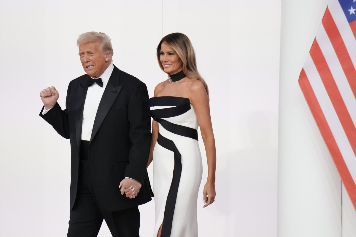 Positief Beurssentiment Na Trump-uitstel: AEX-analyse Positief Beurssentiment Na Trump-uitstel: AEX-analyse