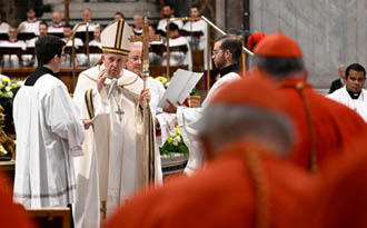 Possible Successors To Pope Francis: 10 Leading Cardinals Possible Successors To Pope Francis: 10 Leading Cardinals
