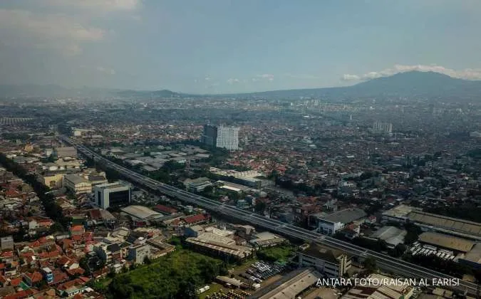 Prakiraan Cuaca Besok Di Jawa Barat: Hujan Hingga Sore Hari Prakiraan Cuaca Besok Di Jawa Barat: Hujan Hingga Sore Hari