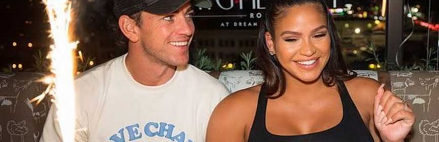 Pregnant Cassie Reveals Third Baby's Gender On Alex Fine's Birthday Pregnant Cassie Reveals Third Baby's Gender On Alex Fine's Birthday