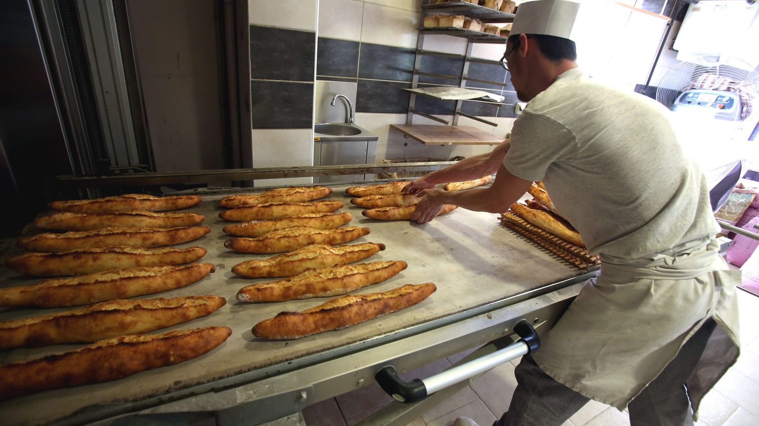 Premier Bébé De L'Année Gâté : Une Boulangerie Normande Offre Son Poids En Chocolat