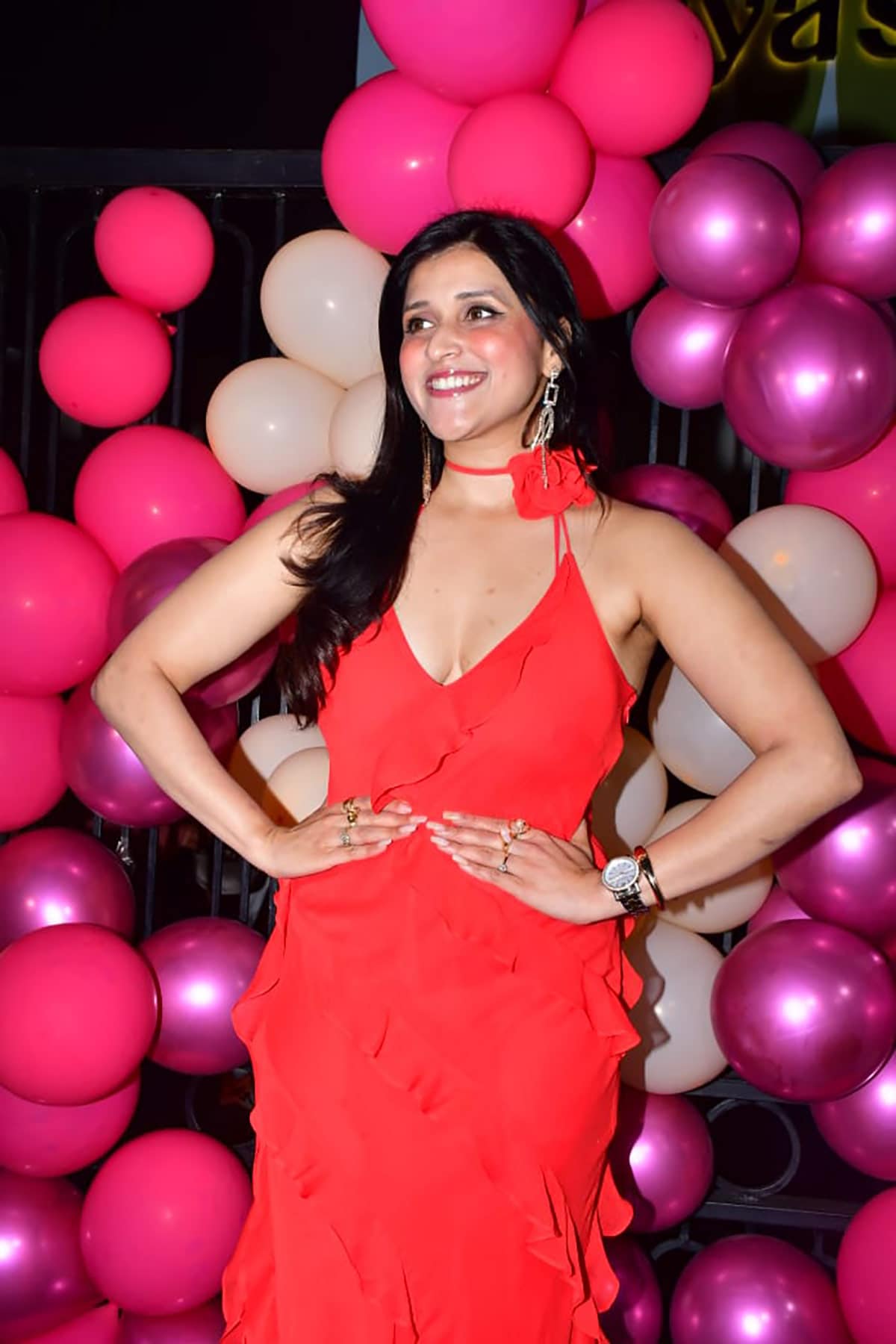 Priyanka Chopra's Birthday Wish For Mannara Chopra Showcases Their Strong Sisterly Love Priyanka Chopra's Birthday Wish For Mannara Chopra Showcases Their Strong Sisterly Love