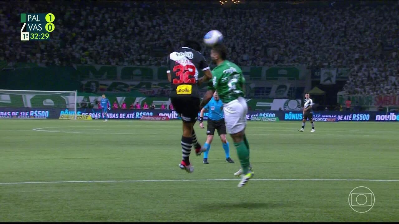 Problema Médico: Estêvão Vomita E É Substituído Em Jogo Do Palmeiras Em Altitude Problema Médico: Estêvão Vomita E É Substituído Em Jogo Do Palmeiras Em Altitude